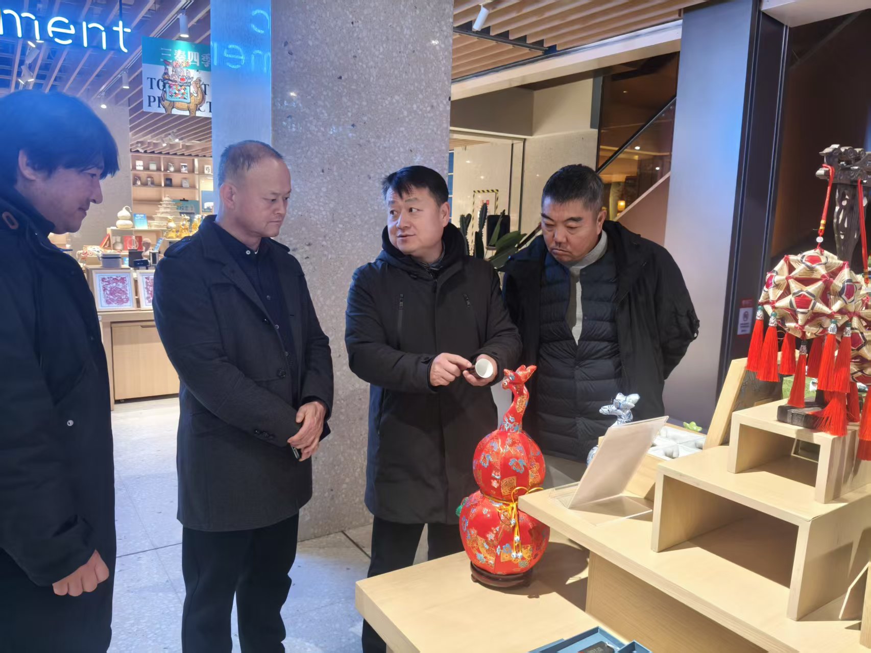 介绍大赛优秀产品